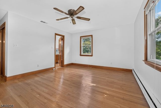 12 Raritan Ave, Raritan Twp., NJ 08822