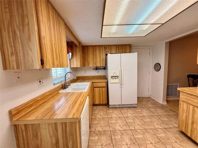 8634 WINDING WOOD DRIVE, Port Richey, FL 34668