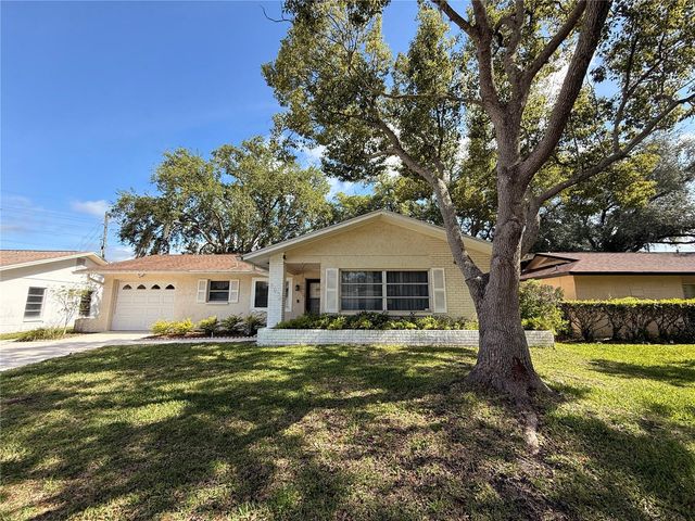 8634 WINDING WOOD DRIVE, Port Richey, FL 34668