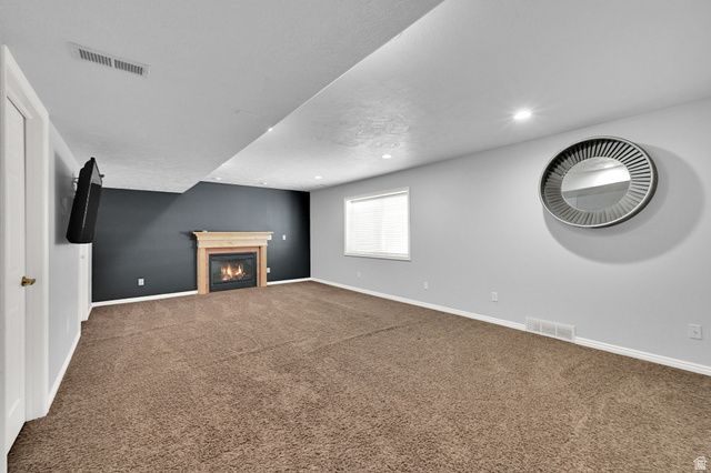 8450 S 865 E, Sandy, UT 84094