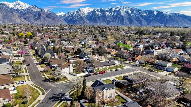 8450 S 865 E, Sandy, UT 84094