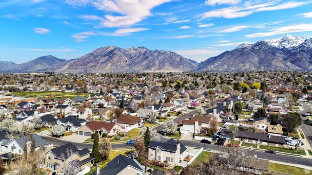 8450 S 865 E, Sandy, UT 84094