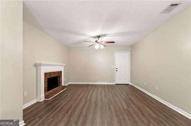 202 Mountain Chase, Cartersville, GA 30120