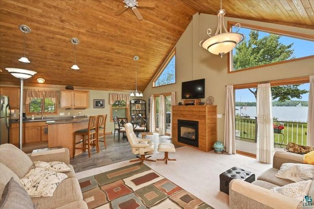 8162 S Dowling Lk Rd W, Superior, WI 54880