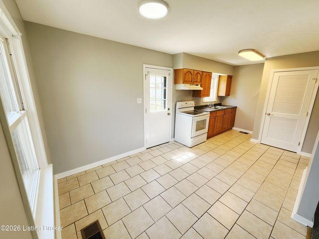 1538 Huntoon Ave, Louisville, KY 40215