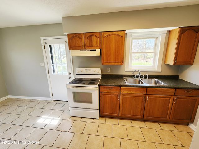 1538 Huntoon Ave, Louisville, KY 40215