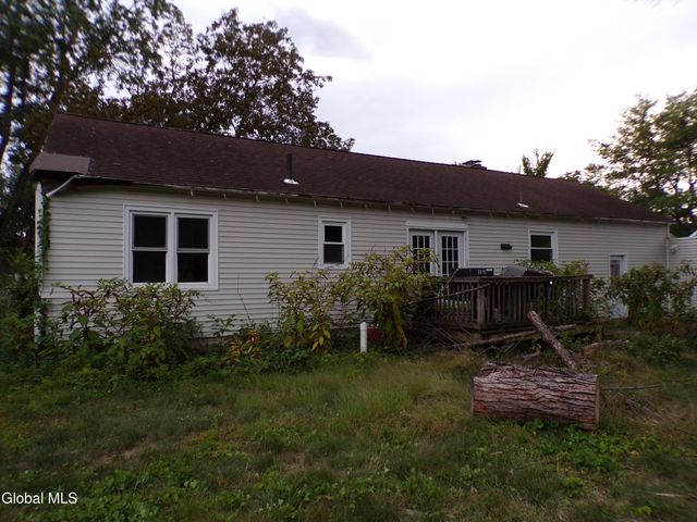 4 Sequoia Drive, Ballston, NY 12019