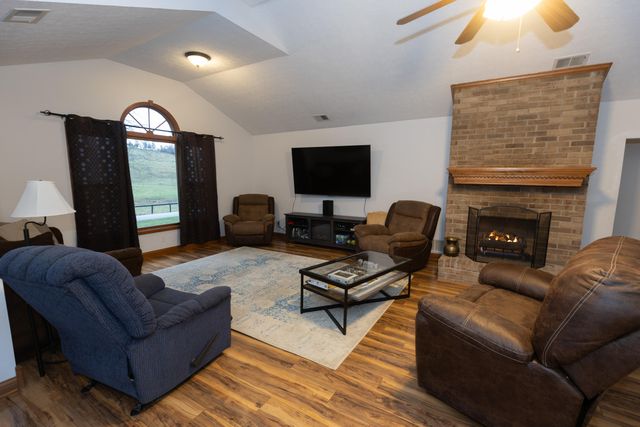 6026 Deep Creek Road, Harrodsburg, KY 40330