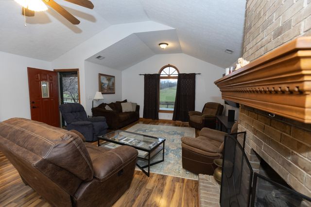 6026 Deep Creek Road, Harrodsburg, KY 40330