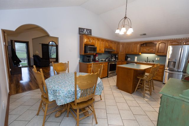 6026 Deep Creek Road, Harrodsburg, KY 40330