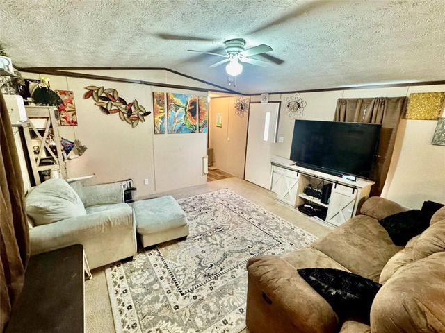 1535 Bayview Drive, Palacios, TX 77465