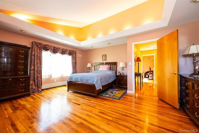 21643 28th Road, Bayside, NY 11360