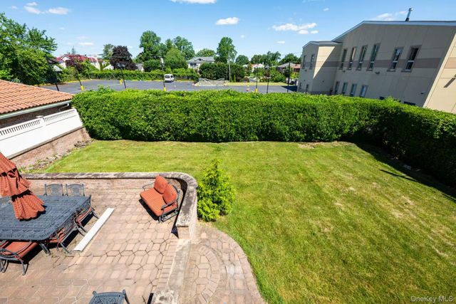 21643 28th Road, Bayside, NY 11360