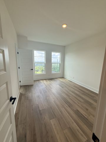 513 Cityscape Dr, Nashville, TN 37218
