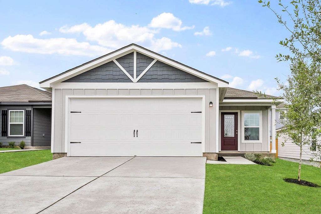 109 Morrison DR, Jarrell, TX 76537