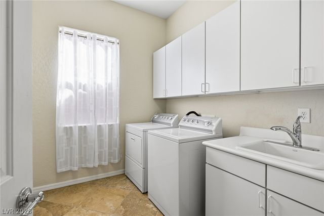 2677 La Boutique Street, Henderson, NV 89044