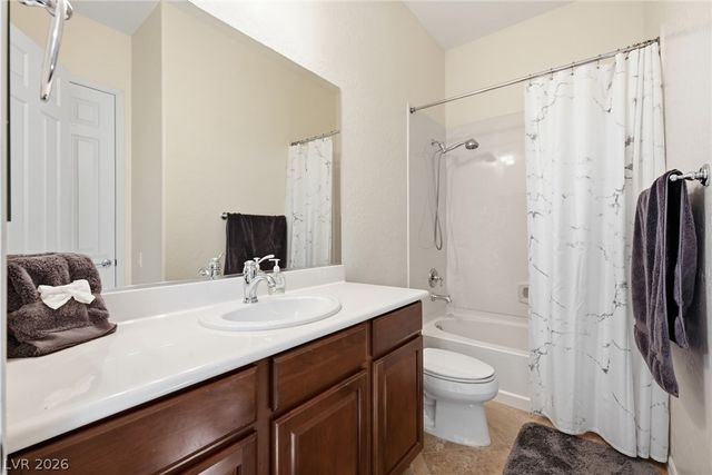 2677 La Boutique Street, Henderson, NV 89044