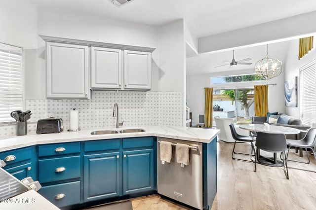 5400 S HARDY Drive 113, Tempe, AZ 85283