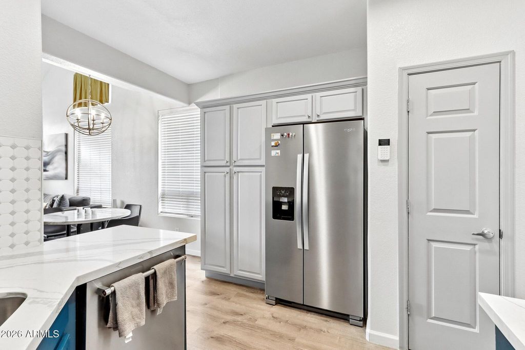 Image 2 of property listing at 5400 S HARDY Drive 113, Tempe, AZ 85283