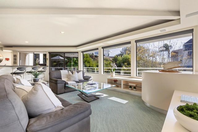 13072 Via Latina, Del Mar, CA 92014