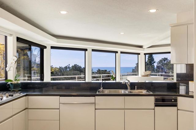 13072 Via Latina, Del Mar, CA 92014