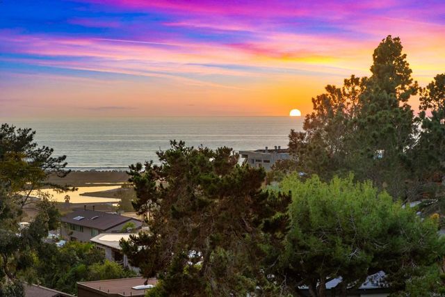 13072 Via Latina, Del Mar, CA 92014