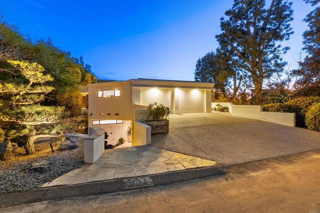 13072 Via Latina, Del Mar, CA 92014