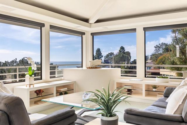 13072 Via Latina, Del Mar, CA 92014