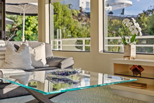 13072 Via Latina, Del Mar, CA 92014