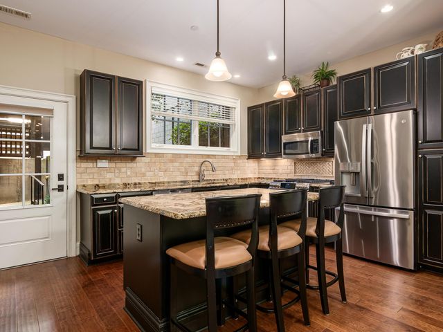 174 E Gay Street, G6, Columbus, OH 43215