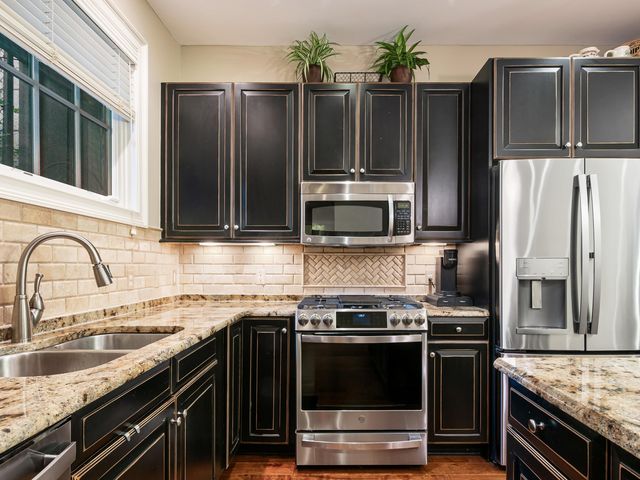 174 E Gay Street, G6, Columbus, OH 43215