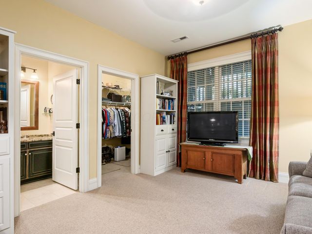 174 E Gay Street, G6, Columbus, OH 43215