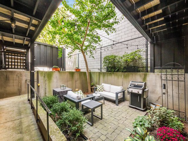 174 E Gay Street, G6, Columbus, OH 43215