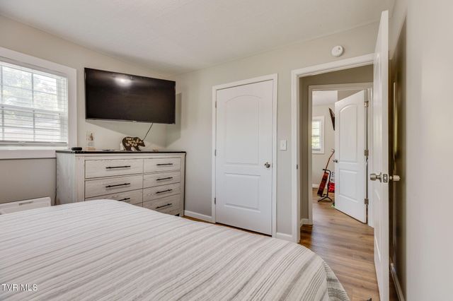 109 Lana View Drive, Kingsport, TN 37664