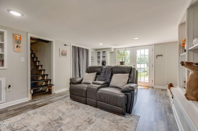 109 Lana View Drive, Kingsport, TN 37664