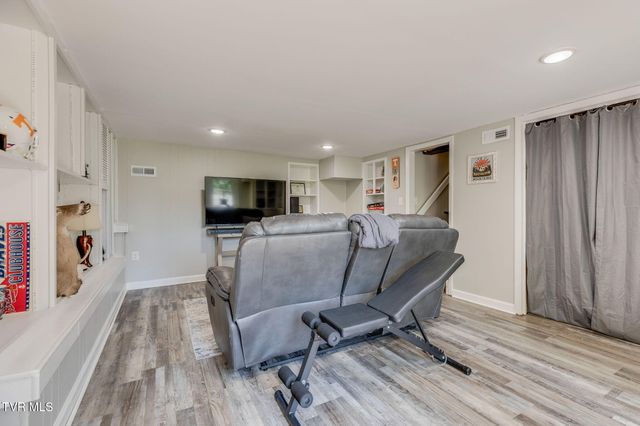 109 Lana View Drive, Kingsport, TN 37664