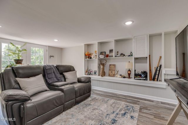 109 Lana View Drive, Kingsport, TN 37664