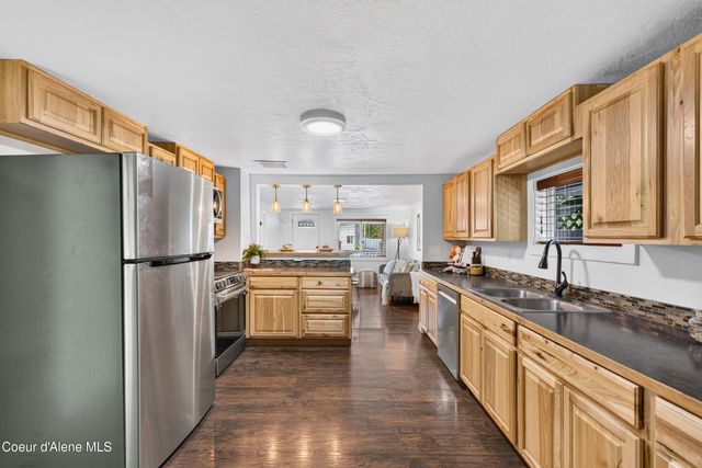 2206 E Coeur D Alene AVE, Coeur D'alene, ID 83814