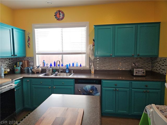 5401 Carrara Pointe Street, Pahrump, NV 89061