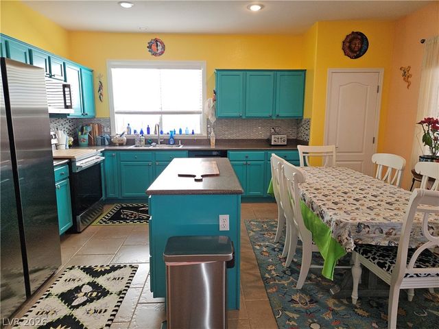 5401 Carrara Pointe Street, Pahrump, NV 89061