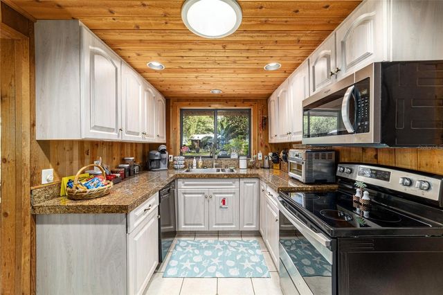 11144 SW 190TH AVENUE, Dunnellon, FL 34432