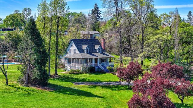 10800 Pickle Barrel Rd, Auburn, CA 95602