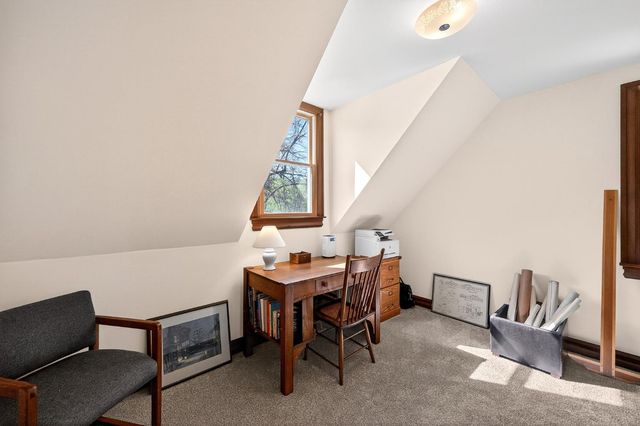 10800 Pickle Barrel Rd, Auburn, CA 95602