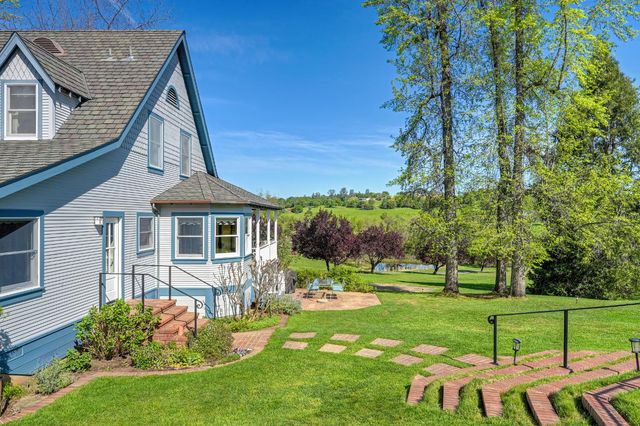 10800 Pickle Barrel Rd, Auburn, CA 95602