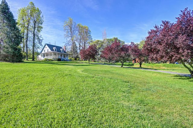 10800 Pickle Barrel Rd, Auburn, CA 95602