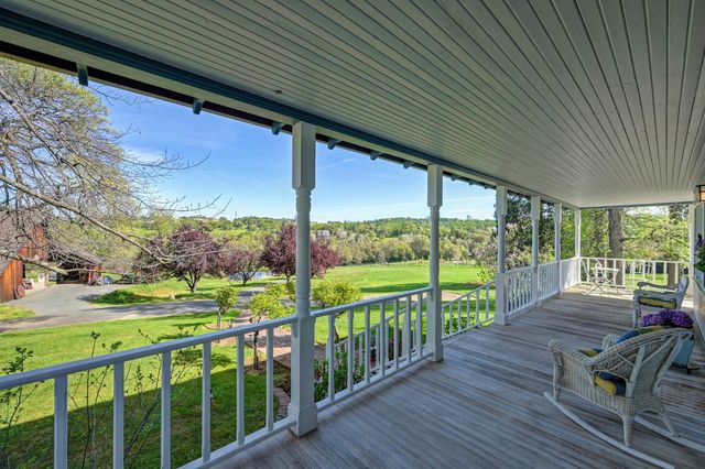 10800 Pickle Barrel Rd, Auburn, CA 95602