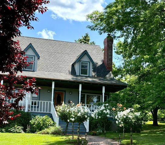 10800 Pickle Barrel Rd, Auburn, CA 95602