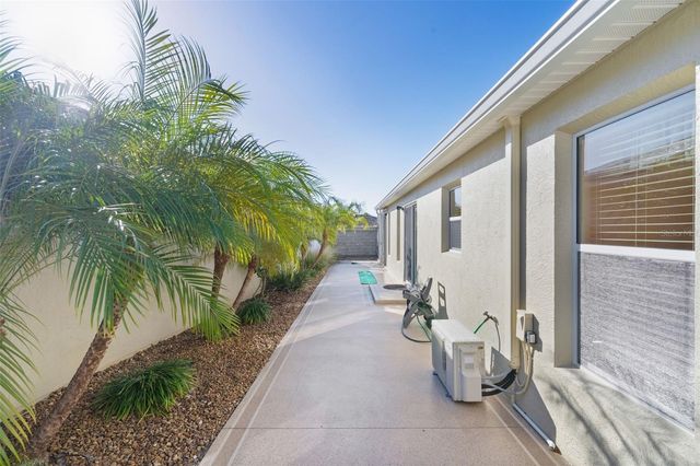 2266 MONTBROOK PLACE, The Villages, FL 32162