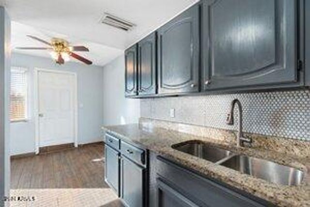 8426 N 34TH Drive, Phoenix, AZ 85051