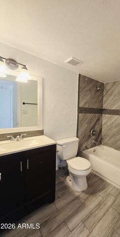 8426 N 34TH Drive, Phoenix, AZ 85051